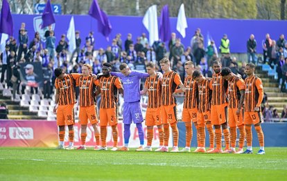 "Arda Turan'ın Takımı Shakhtar Donetsk, Hava Saldırısı Tehlikesine Rağmen Maçını Sürdürdü!"